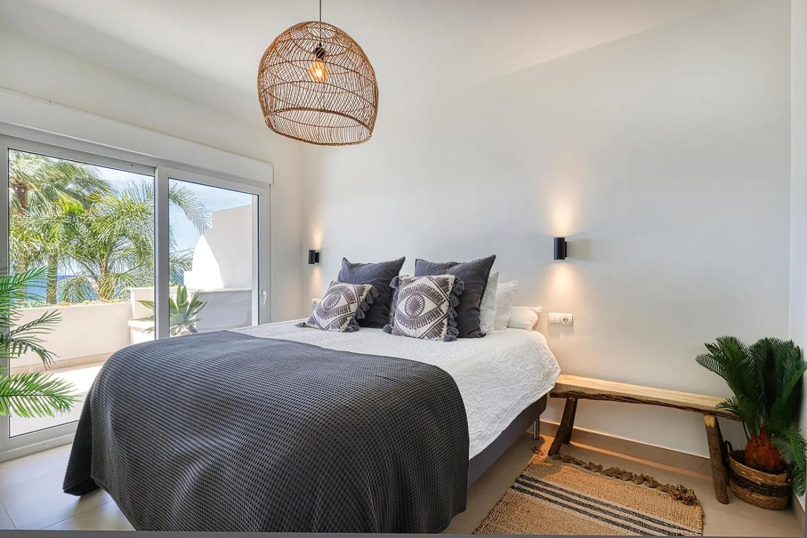 Apartment El Paseo - Gerenoveerd Appartement Met Zeezicht Εστεπόνα 0*,